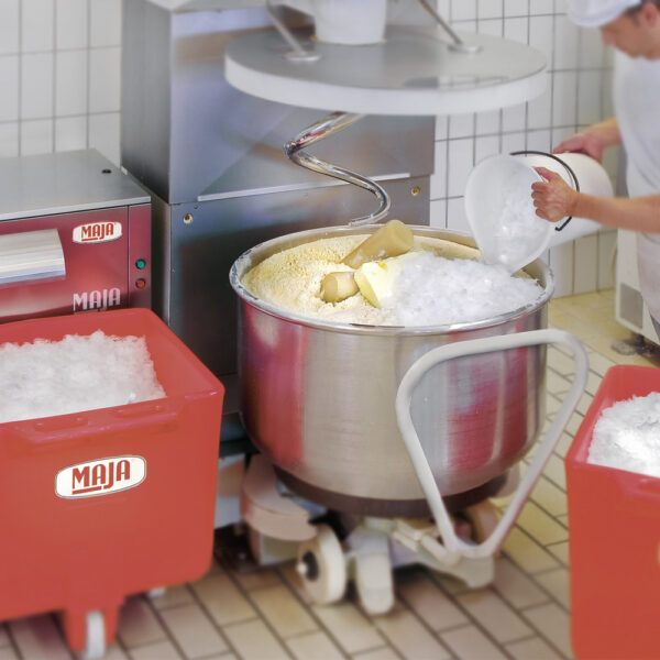 Baecker-210x210_18221 MAJA Flake Ice Machine RVH 1500 L ΑΡ